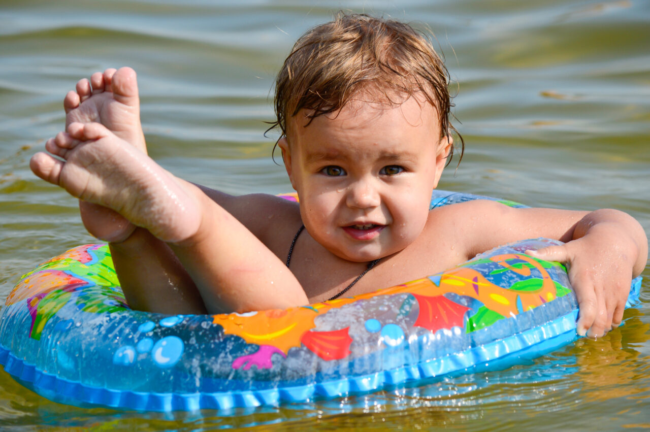 Baby badering test → Her er de 11 bedste baderinge til babyer på markedet